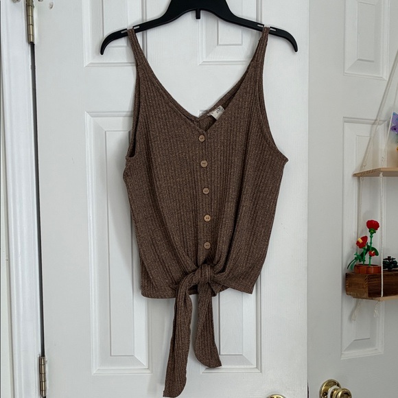 Blu Pepper Tops - Casual Brown Button-Down Women's Camisole